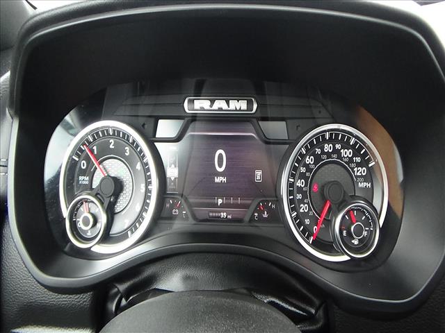 2025 RAM 1500 Big Horn:C7052