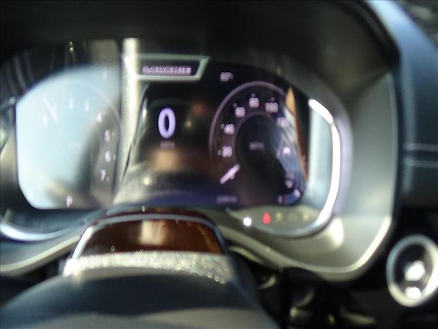 2025 RAM 1500 Laramie:C7070