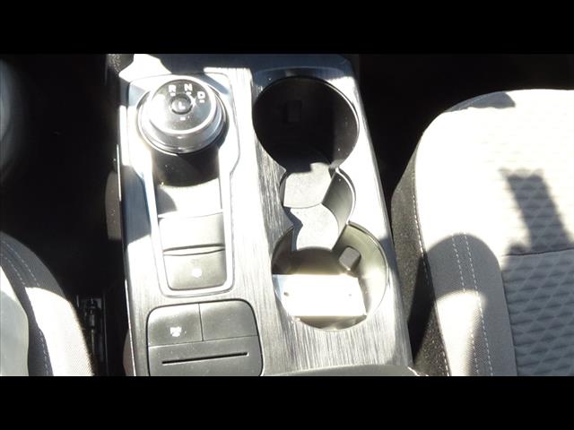 2022 Ford Escape Hybrid SE