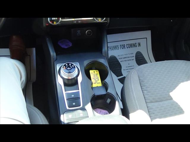 2021 Ford Escape SE