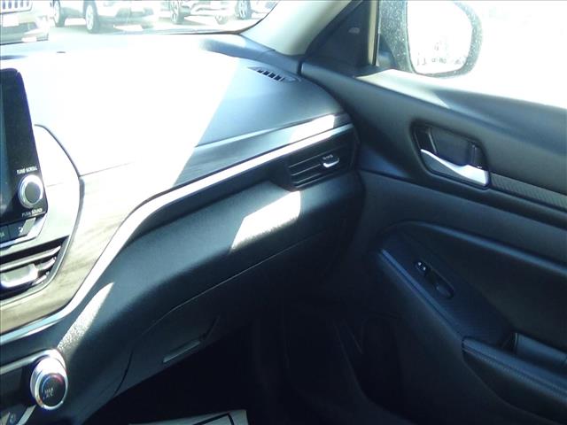 2025 Nissan Altima 2.5 SV:C7028