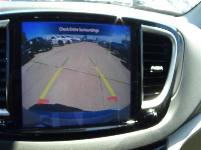 2024 Chrysler Pacifica Touring L:C6854