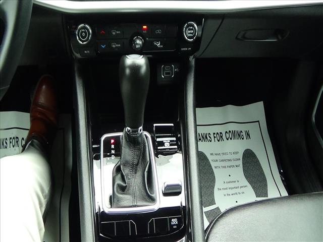 2025 Jeep Compass Latitude:C6850