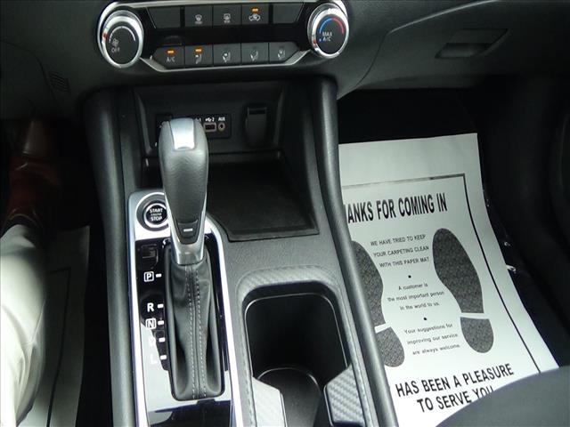 2025 Nissan Sentra SV:C6987
