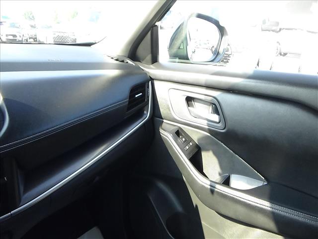 2025 Nissan Rogue SV:C7051