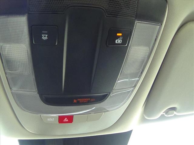 2025 Kia K5 LXS:C6880