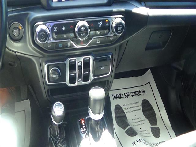2023 Jeep Wrangler Sahara 4xe:C6929