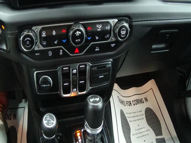 2024 Jeep Wrangler Sahara:C6752