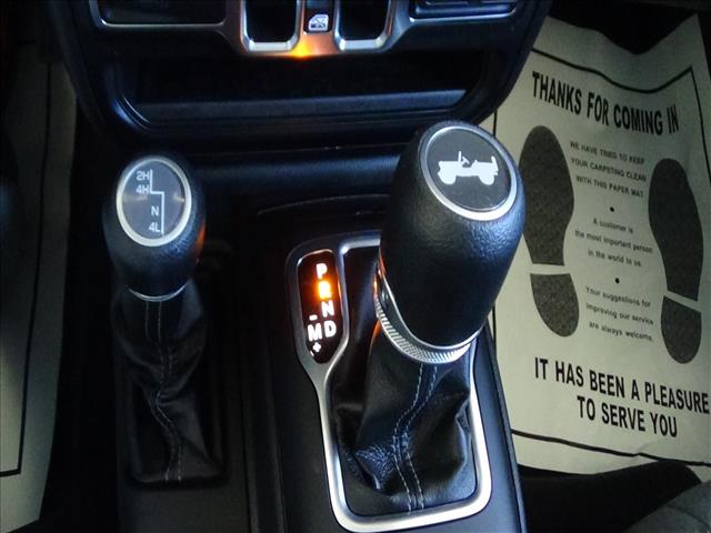 2024 Jeep Wrangler Sahara:C6749