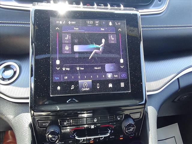 2025 Jeep Grand Cherokee L Altitude X:C7076