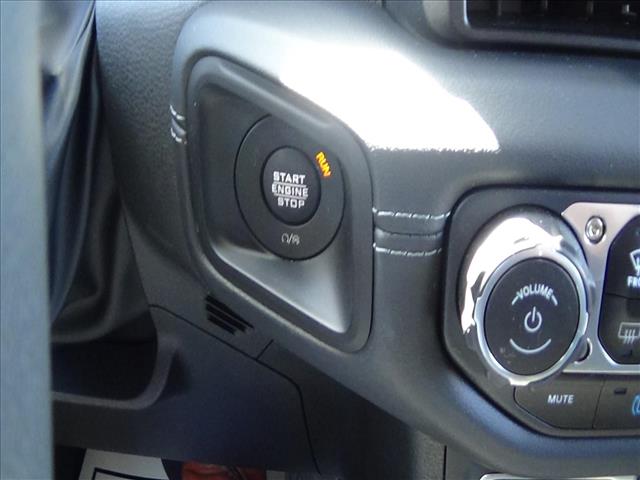 2025 Jeep Wrangler Sahara 4xe:C6937
