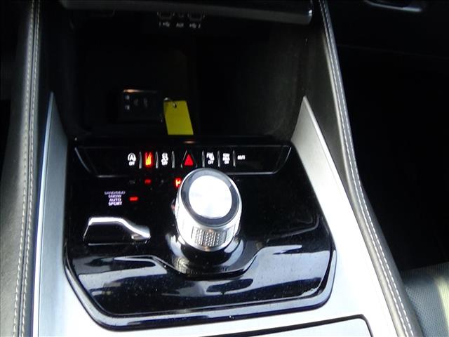 2025 Jeep Wagoneer L Base:C6864