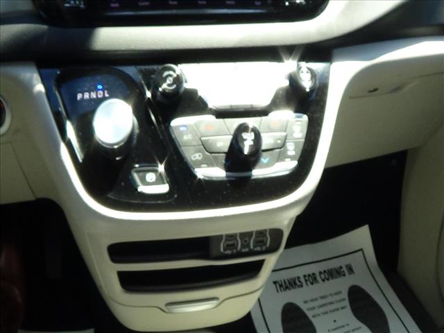 2024 Chrysler Pacifica Touring L:C6854