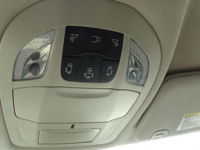 2024 Chrysler Voyager LX:C6451