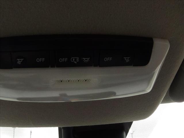 2025 Nissan Versa SV:C6848