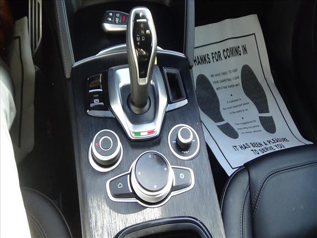 2024 Alfa Romeo Stelvio Sprint:C6874