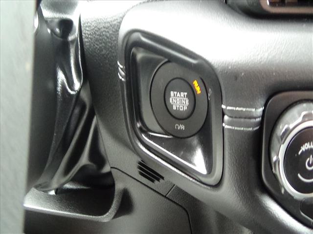 2024 Jeep Wrangler Sahara:C6909