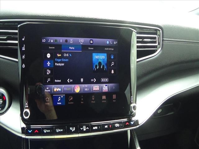 2025 Jeep Wagoneer L Base:C6863