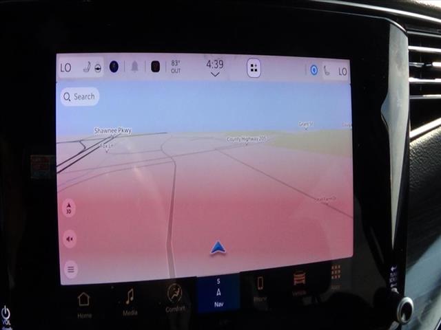 2024 Jeep Wagoneer L Series II:C6538