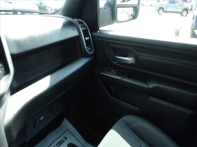 2025 RAM 1500 Tradesman:C7063