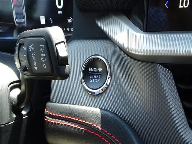 2025 Ford Explorer ST-Line:C7096