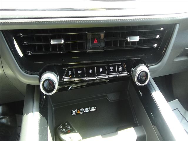 2025 Chevrolet Tahoe LT:C7037