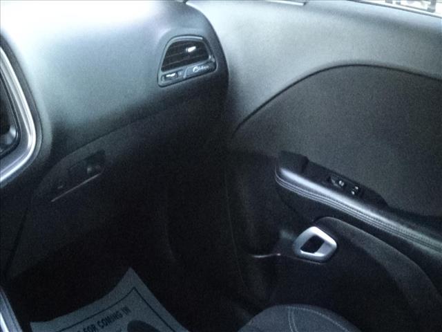 2022 Dodge Challenger SXT:25-101B