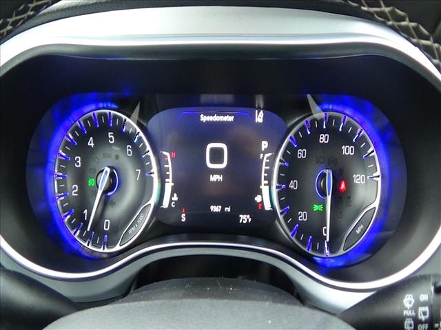 2026 Chrysler Pacifica Limited:C6989