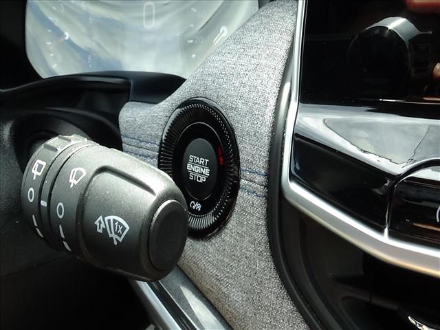 2025 Jeep Compass Latitude:C7115