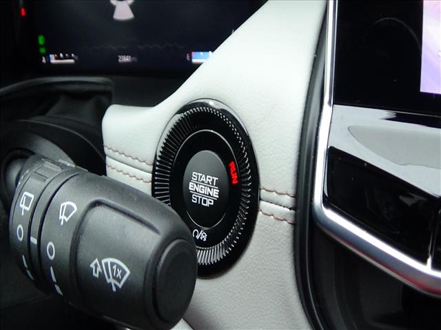 2025 Jeep Compass Limited:C6953