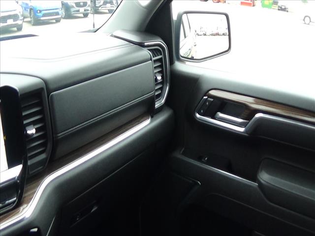 2025 Chevrolet Silverado 1500 LT:C6797