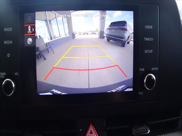 2025 Kia Sportage LX:C6883