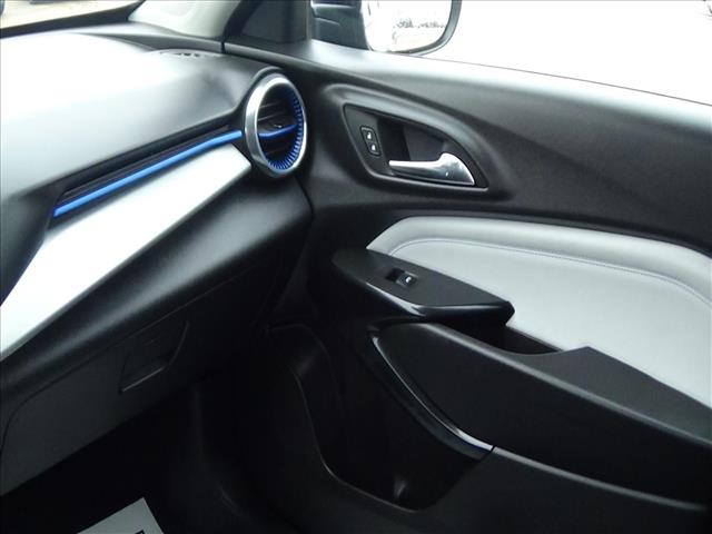 2025 Chevrolet Trax LT:C6811