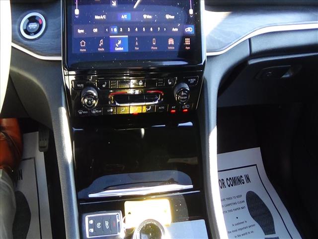 2024 Jeep Grand Cherokee L Limited:C6875