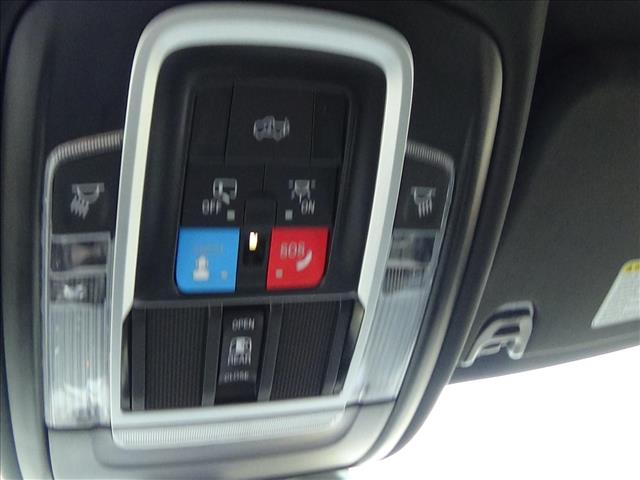 2025 RAM 1500 Big Horn:C6975