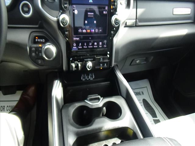 2025 RAM 1500 Big Horn:C6992