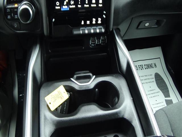 2023 RAM 1500 Big Horn:C6767