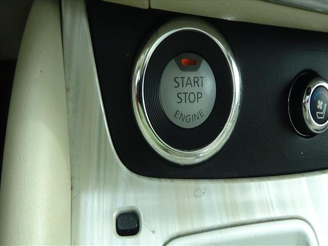 2016 Nissan Murano Platinum:26-102A