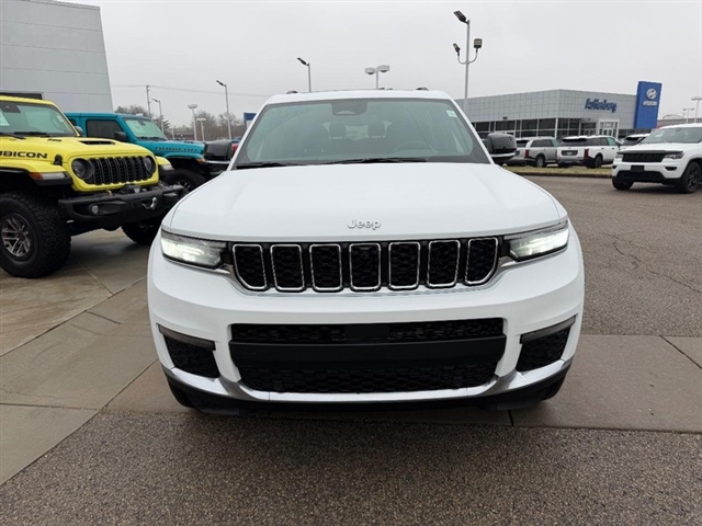 2025 Jeep Grand Cherokee L Limited:25-246
