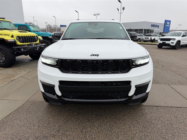 2025 Jeep Grand Cherokee L Limited:25-242