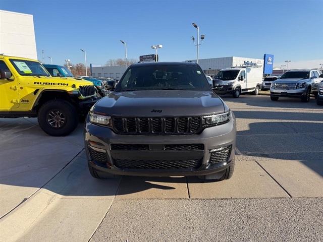 2025 Jeep Grand Cherokee L Limited:25-232
