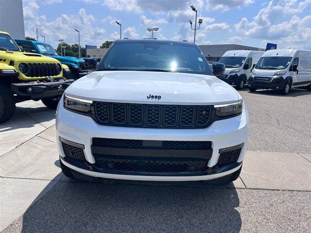 2025 Jeep Grand Cherokee L Summit Reserve
