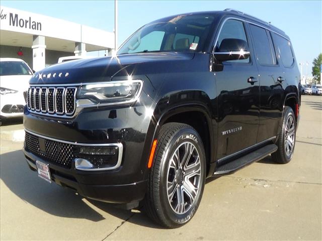 2025 Jeep Wagoneer Base:C6978