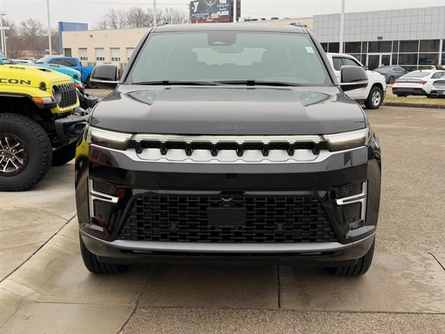 2026 Jeep Grand Wagoneer:26-076