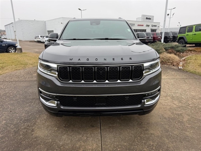 2025 Jeep Wagoneer Super:25-230