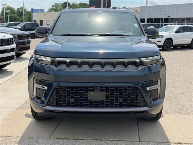 2026 Jeep Grand Wagoneer Summit Obsidian:26-175