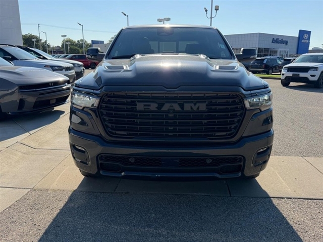 2027 RAM 1500 Laramie:27-021