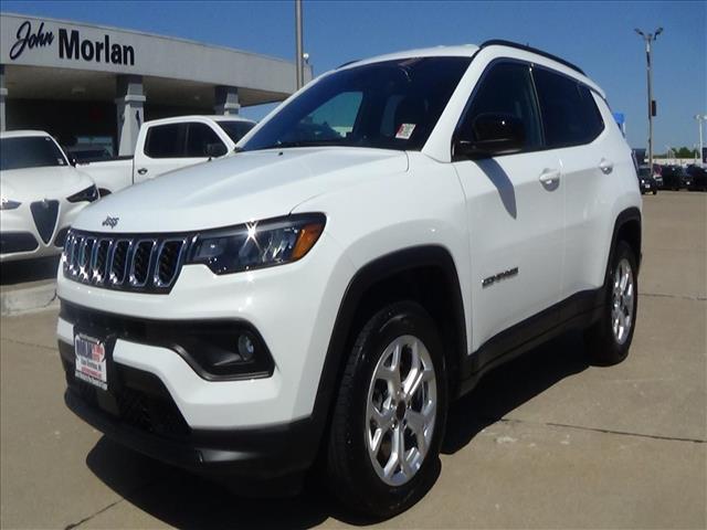 2025 Jeep Compass Latitude:C6923