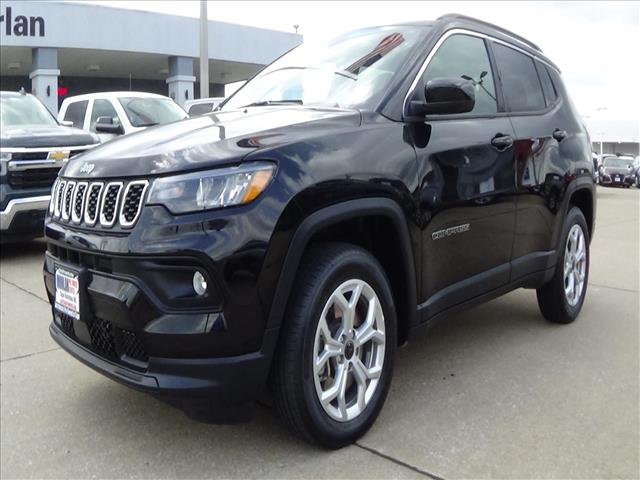 2025 Jeep Compass Latitude:C6867