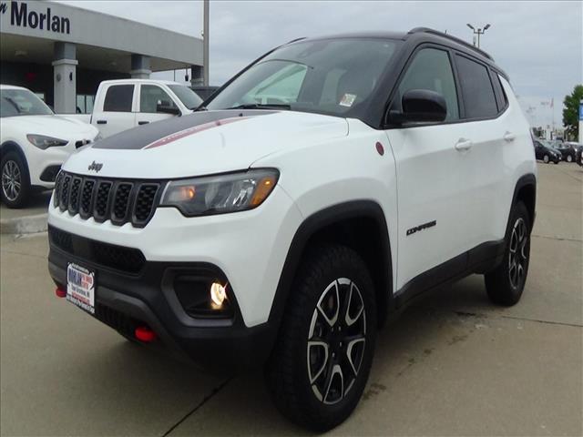 2024 Jeep Compass Trailhawk:C6954